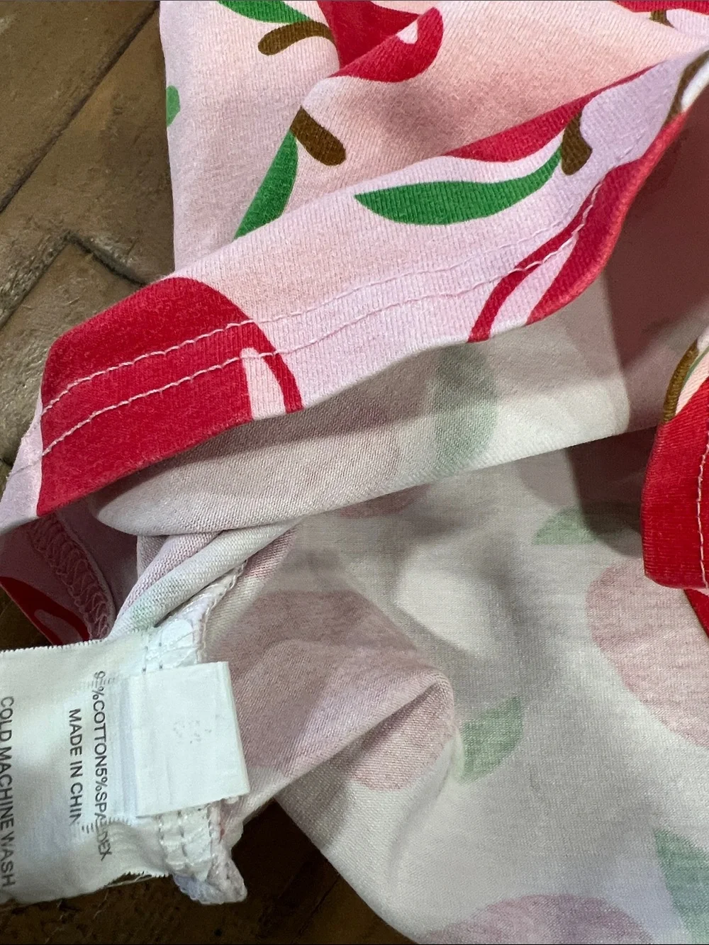 Cecil and Lou pink apple print ruffled two piece top and pants set 3T